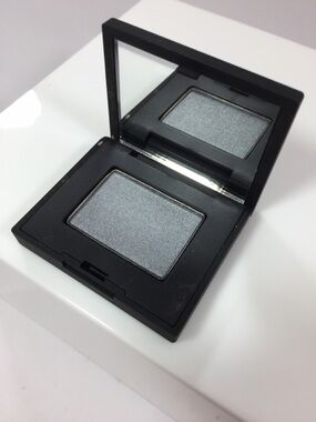 NARS Single Eyeshadow in Pyrenees
